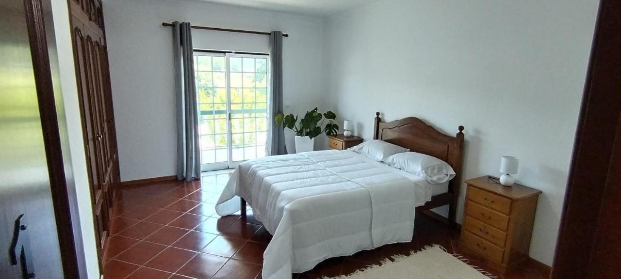 Majo Alojamento Local Bed & Breakfast Tábua Exterior photo